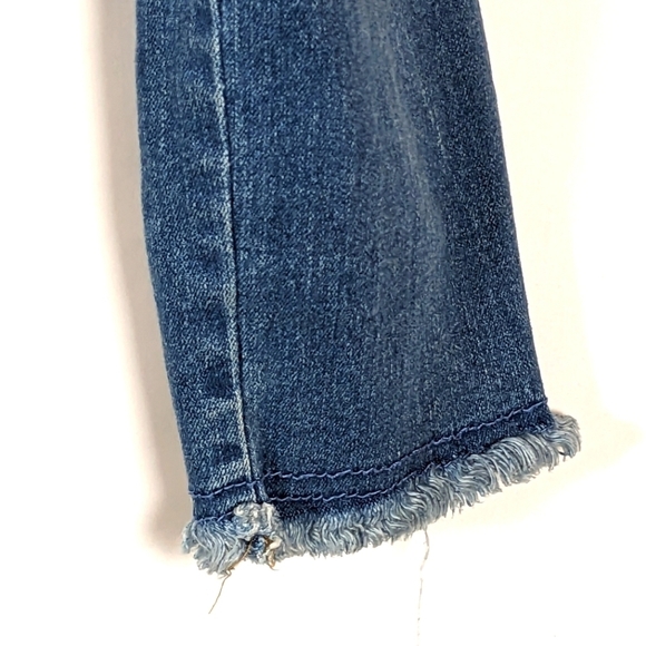 New Look Cropped Jean Jacket with Patch Work Open Hem Size M - Picture 4 of 9